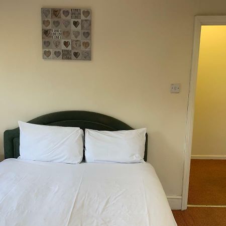 Appartement Adelaide House à Luton  Extérieur photo