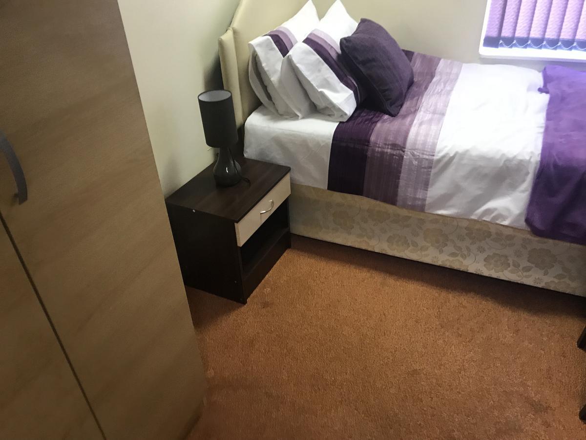 Appartement Adelaide House à Luton  Extérieur photo
