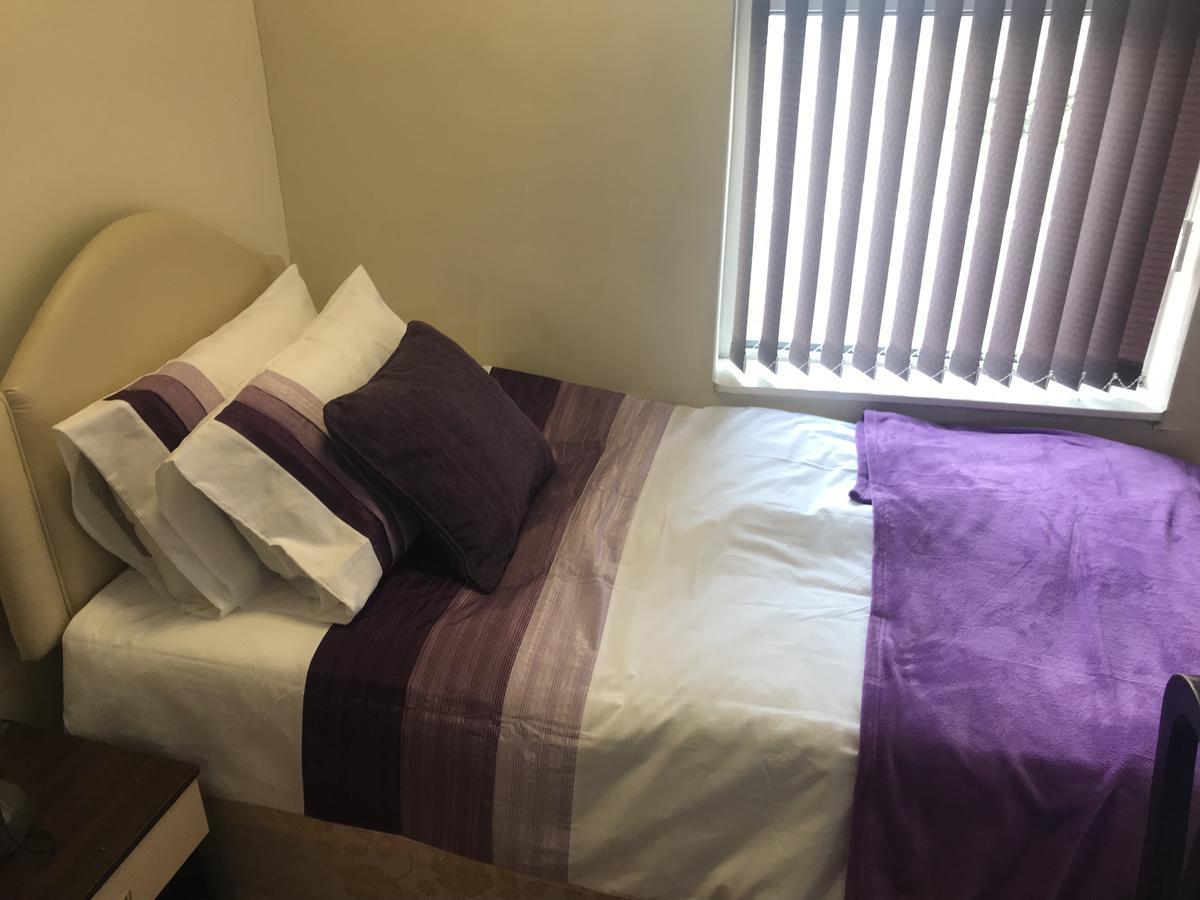 Appartement Adelaide House à Luton  Extérieur photo