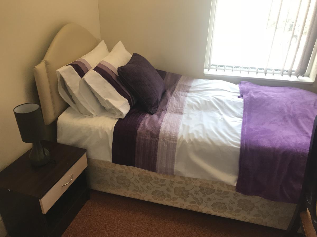 Appartement Adelaide House à Luton  Extérieur photo