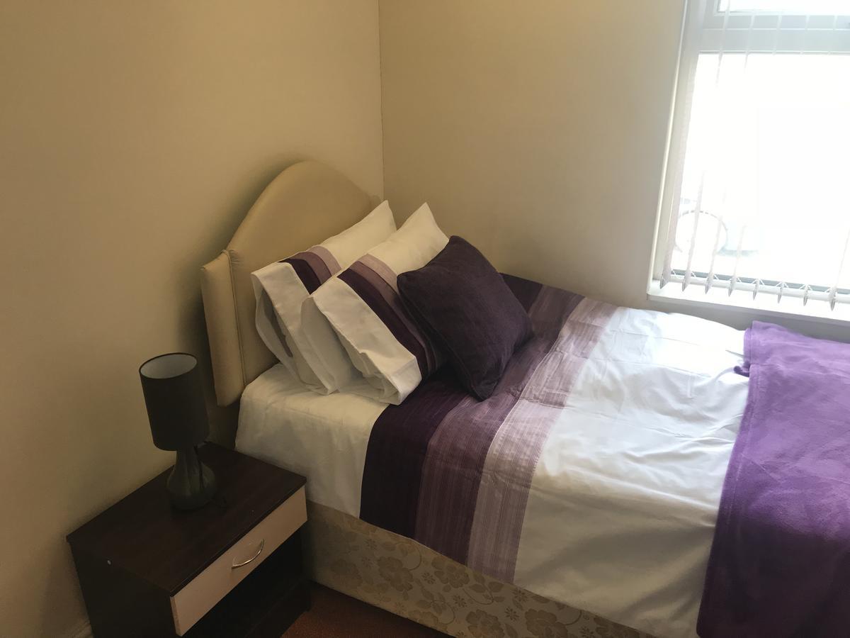 Appartement Adelaide House à Luton  Extérieur photo