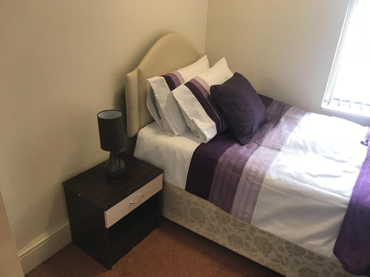 Appartement Adelaide House à Luton  Extérieur photo