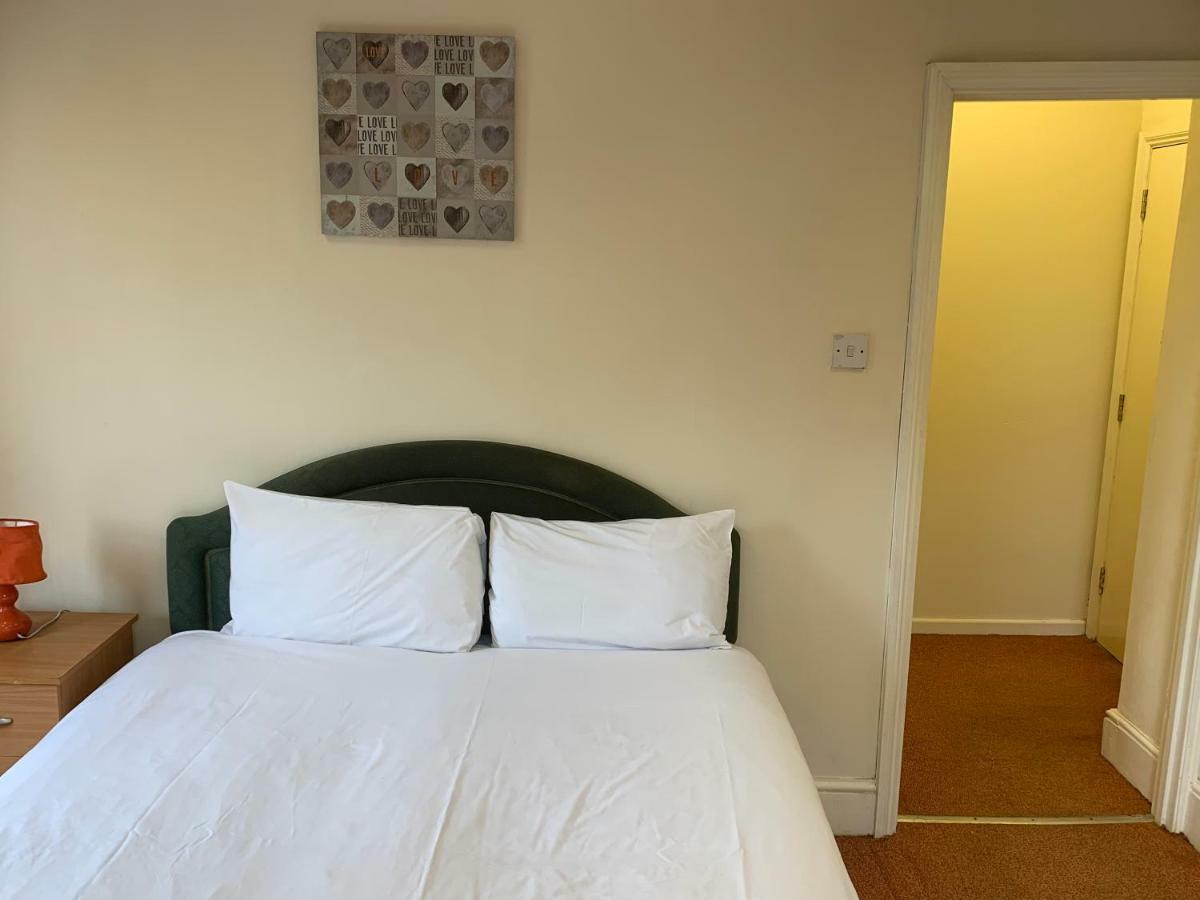 Appartement Adelaide House à Luton  Extérieur photo